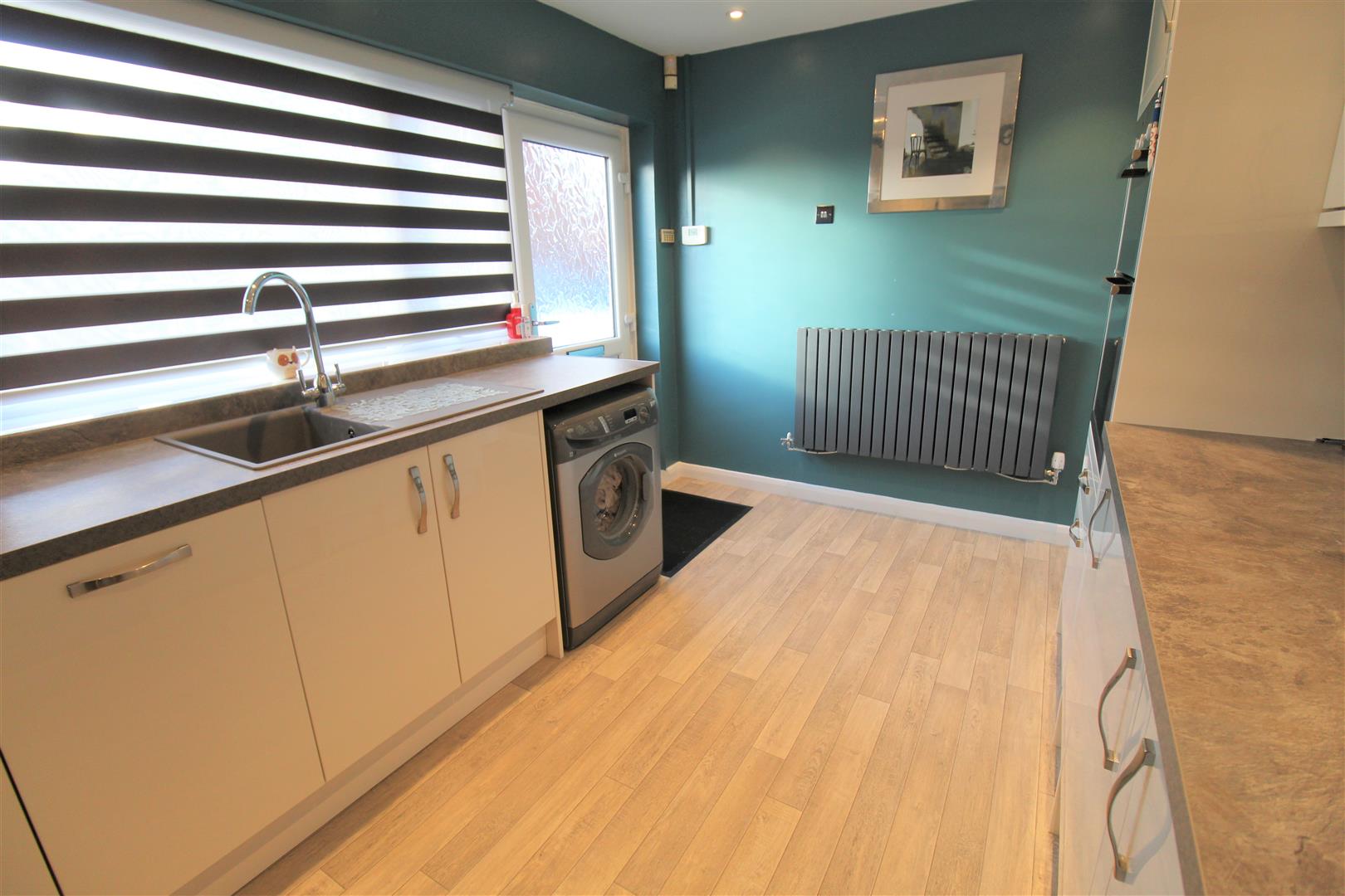 Wallis Way, Baddeley Green, Stoke-On-Trent